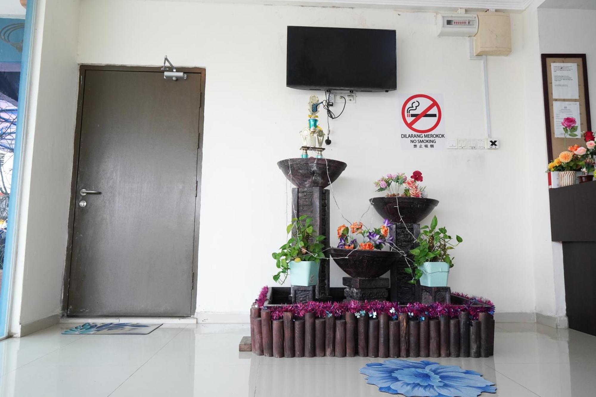 Hotel Shri Putiri Pasir Gudang Bagian luar foto